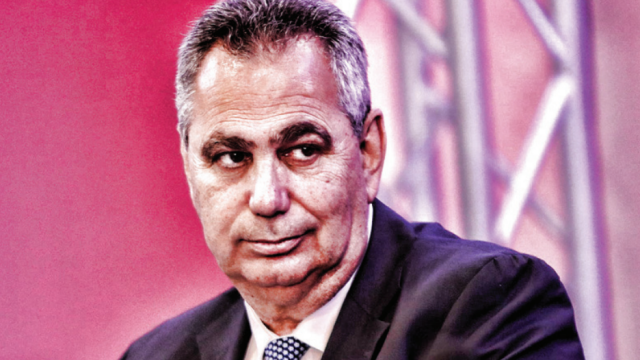 Βασίλης Χιώτης: Το παρασκήνιο της αποχώρησης από τον ΣΚΑΪ και τα σενάρια για το επόμενο βήμα