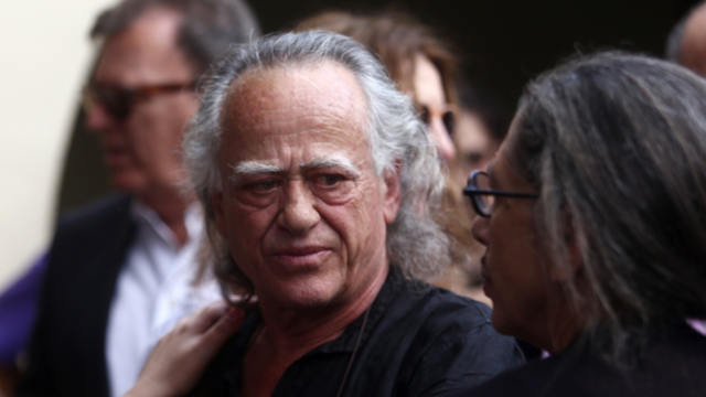 Νίκος Καλογερόπουλος: Τα συγκινητικά αντίο του καλλιτεχνικού και πολιτικού κόσμου στον αγαπημένο ηθοποιό - Καλό ταξίδι φιλαράκο