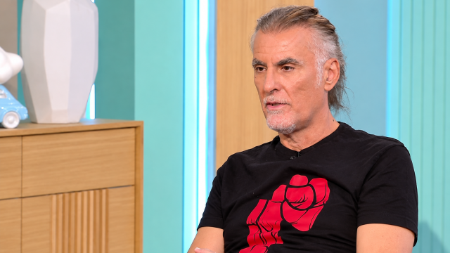 Φίλιππος Πλιάτσικας: "Σκέφτηκα να τα παρατήσω" - Η πιτσαρία και τα μακαρόνια που σέρβιρε… με το νερό (Βίντεο)