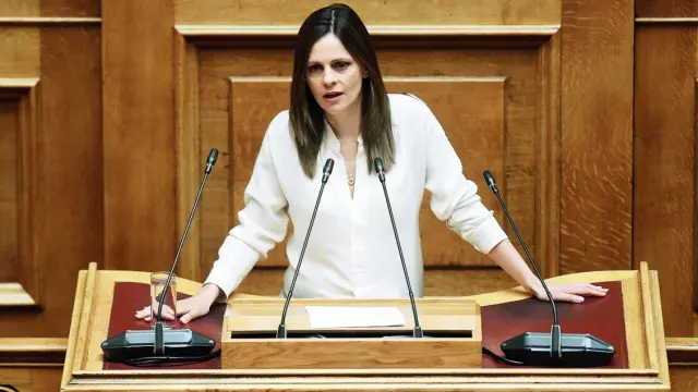 Παραιτήθηκε από βουλευτής η Έφη Αχτσιόγλου - Παραμένω παρούσα στον συλλογικό αγώνα για κοινωνική δικαιοσύνη