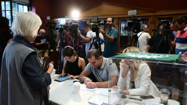 ΠΑΣΟΚ: Ο αριθμός των συνέδρων που εκτιμάται ότι θα εκλέξει το κάθε εσωκομματικό στρατόπεδο