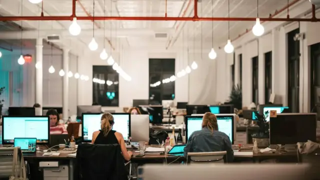 Την Πέμπτη η νέα αύξηση του κατώτατου μισθού - Το ιστορικό των αυξήσεων και το πλέγμα μέτρων για την ενίσχυση του εισοδήματος