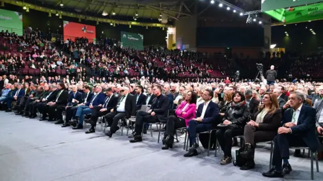 ΠΑΣΟΚ - ΚΙΝΑΛ: Ποιοι προηγούνται στην ψηφοφορία για τη νέα Κεντρική Επιτροπή