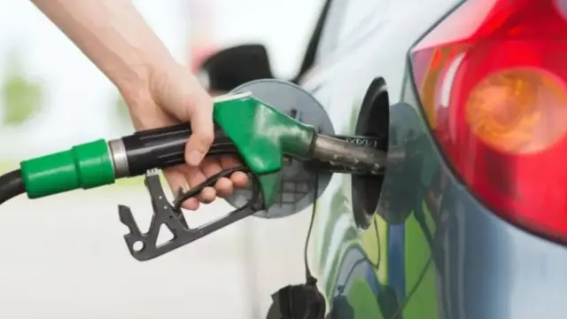 Fuel Pass: Ανοίγει Μεγάλη Δευτέρα η πλατφόρμα - Ποιοι παίρνουν έως 60 ευρώ και πότε θα τα δουν στον λογαριασμό