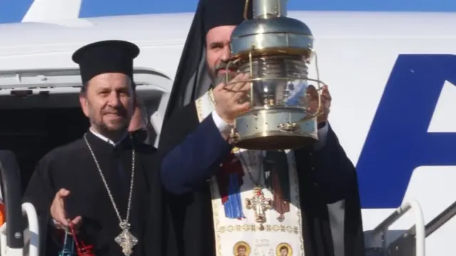 Πάσχα 2026: Στην Αθήνα το Άγιο Φως -  Πώς θα 