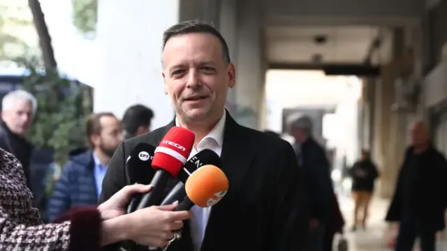 ΠΑΣΟΚ: Νέος πονοκέφαλος από την προτροπή Δούκα για συνεργασία με τον Τσίπρα (Βίντεο)