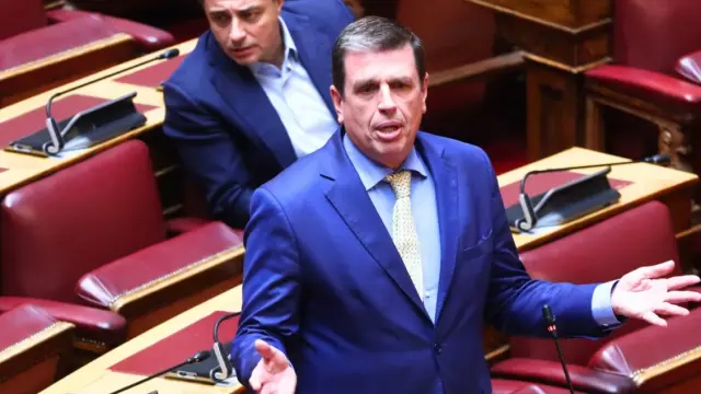 Καρφιά Καιρίδη για πρίγκιπες: Υπάρχουν διάφοροι που κρύβονται στη ΝΔ, να ξεκαβαλικέψουν - Ο δρόμος προς τις εκλογές δεν είναι τσάμικος, αλλά πυρρίχιος (Βίντεο)
