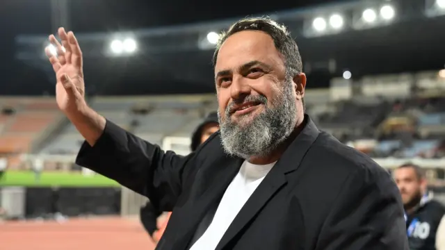 Βαγγέλης Μαρινάκης: Στην παγκόσμια ελίτ του αθλητισμού και των επιχειρήσεων – Το δείπνο στη Βουδαπέστη