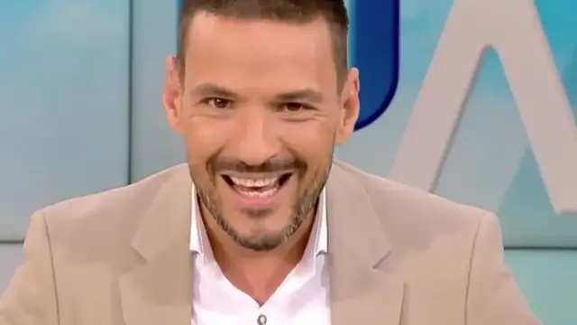 Kώστας Τσουρός: Τελευταία εκπομπή με καψούρα – Τα τραγούδια που επέλεξε