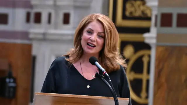 Ράγισε καρδιές η Άντζελα Γκερέκου στον επικήδειο για τη Μάρω Κοντού - Καλό ταξίδι μαμά
